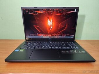 Herní Nitro V15,RTX 4060-8GB,intel-13gen,DDR5-ZÁRUKA