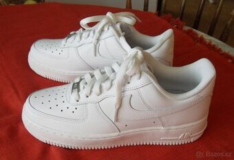 Tenisky NIKE Air Force 1 '07