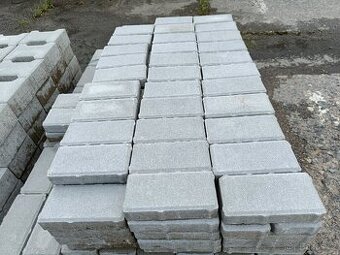 Betonová dlažba CS-BETON Cihla tl.4cm šedá