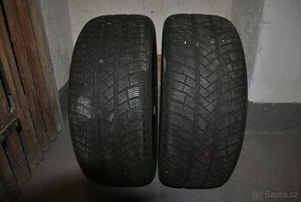 2 zimní pneu Pirelli 245/45r18 100v. Vzorek 7mm. Dot 1424