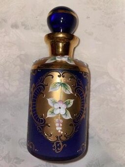 Karafa se zátkou NOVOBORSKÉ SKLO