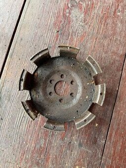 Spojkový koš - Ariel,Nsu ?