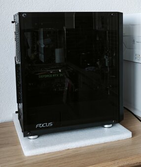 ❘❙ Herní PC / i7-8700 / RTX 2060 / 32GB RAM / 1TB M.2