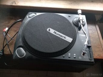 Prodám LP desky a gramofony