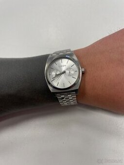 Hodinky Nixon Time Teller Deluxe