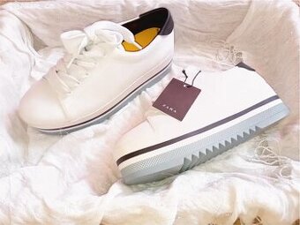 Dámské boty ZARA vel.38