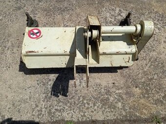 Vřetenová sekačka - nářadí.