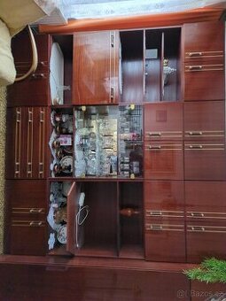 Obývací stěna za odvoz