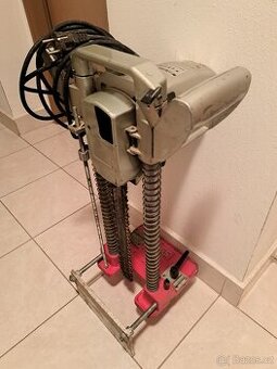 Řetězová drážkovačka a dlabačka