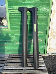 Volvo XC60 levý práh