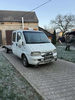 Odtahový speciál Peugeot Boxer 2.8 hdi Stk 3.27