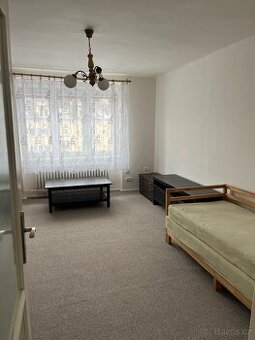 Pronajmu byt 3+1 - 1