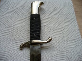 Nemecky-valecny vychazkovy bajonet pro hasicske jednotky.