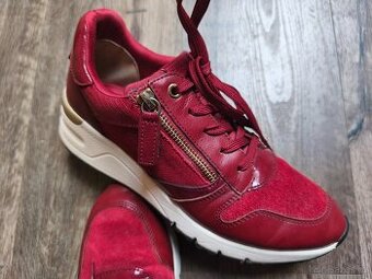 Vínové kožené sneakersy TAMARIS v.40