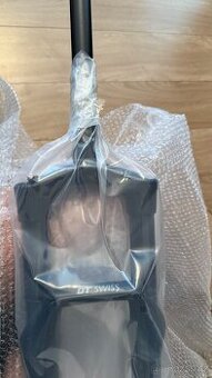 Vidlica DT SWISS F535 One Boost 29” - 150mm