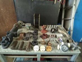 Díly k traktoru Zetor