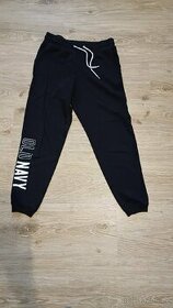 Černé tepláky Old Navy vel. XS (140/146)