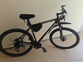 Prodám tohle horské kolo viz foto jen osobní vyzvednutí.
