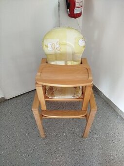Dětská jídelní židlička