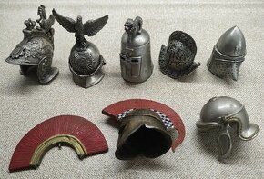 Mini historické přilby -helmy.