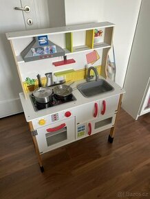 Dřevěná dětská kuchyňka Lidl - 1