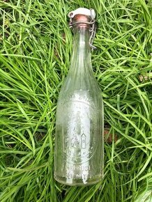 Stará láhev od sodovky s nápisem Ferd.Krotký -Příbram