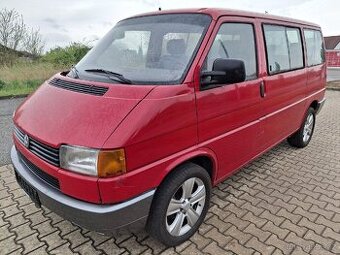 MULTIVAN 2,5i 81 KW 17 ALU KOLA
