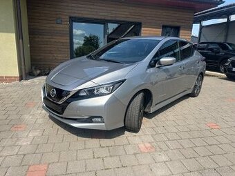 Nissan Leaf 40kwh - ZE1