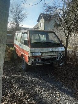 Mitsubishi L300 4x4