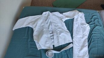 detske judo kimono Decathlon vel. 130cm