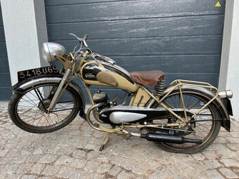 Motocykl Monet - Goyon