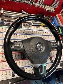 Kožený volant vw multifunkční, padla
