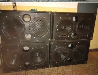 Basové Boxy Altronix 1200 wattů 8 ohmů