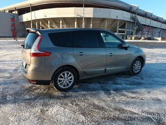 Pronájem aut 7 míst, Bolt/Uber XL