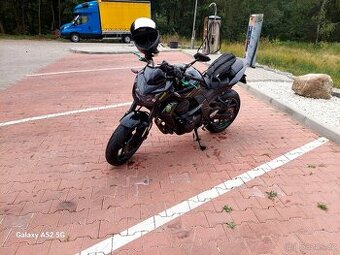Kawasaki Z750