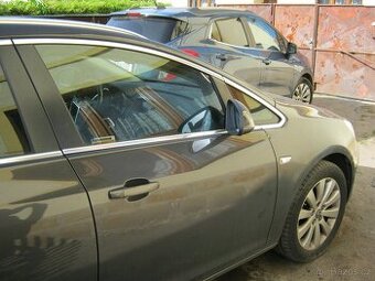 Prodám Opel Astra sporttourer 1.6TDCI 100kw