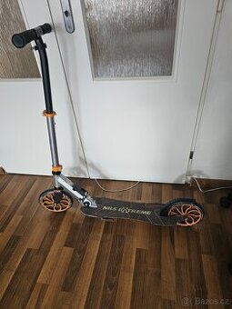 Kolobežka Nils Extreme