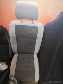 Zadní sedačky VW T5.1 - 1