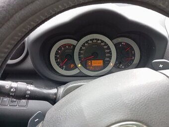 Toyota RAV4 4x4 AT