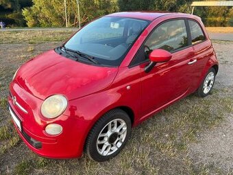 Fiat 500 1.2i 51 kW - spolehlivý a úsporný městský vůz
