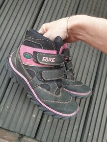 Kotníkové pohorky Fare vel.31