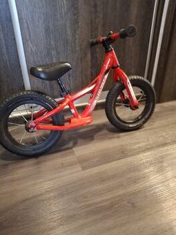 Specialized odrážedlo - 1