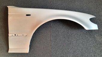 BMW E46 Pravý blatník FL