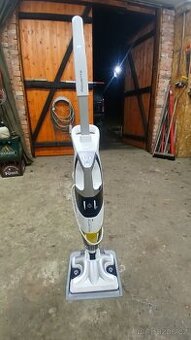 Parní čistič Rowenta clean and steam multi