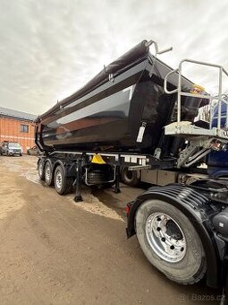 Sklápěcí návěs Schwarzmüller 27m3