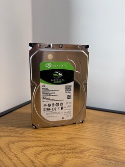 4TB seagate hard disk hdd 4 tb