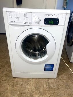 Pračka INDESIT