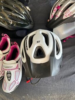 Cyklistická helma ( přilba na kolo ) ROCKRIDER