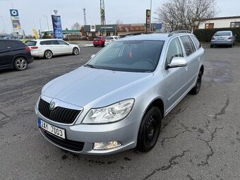 ŠKODA OCTAVIA II Combi 1,6 TDi 4x4, tažné, vyhřívaná sedadla
