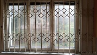 Mříže stahovací vnitřní 3x - 1